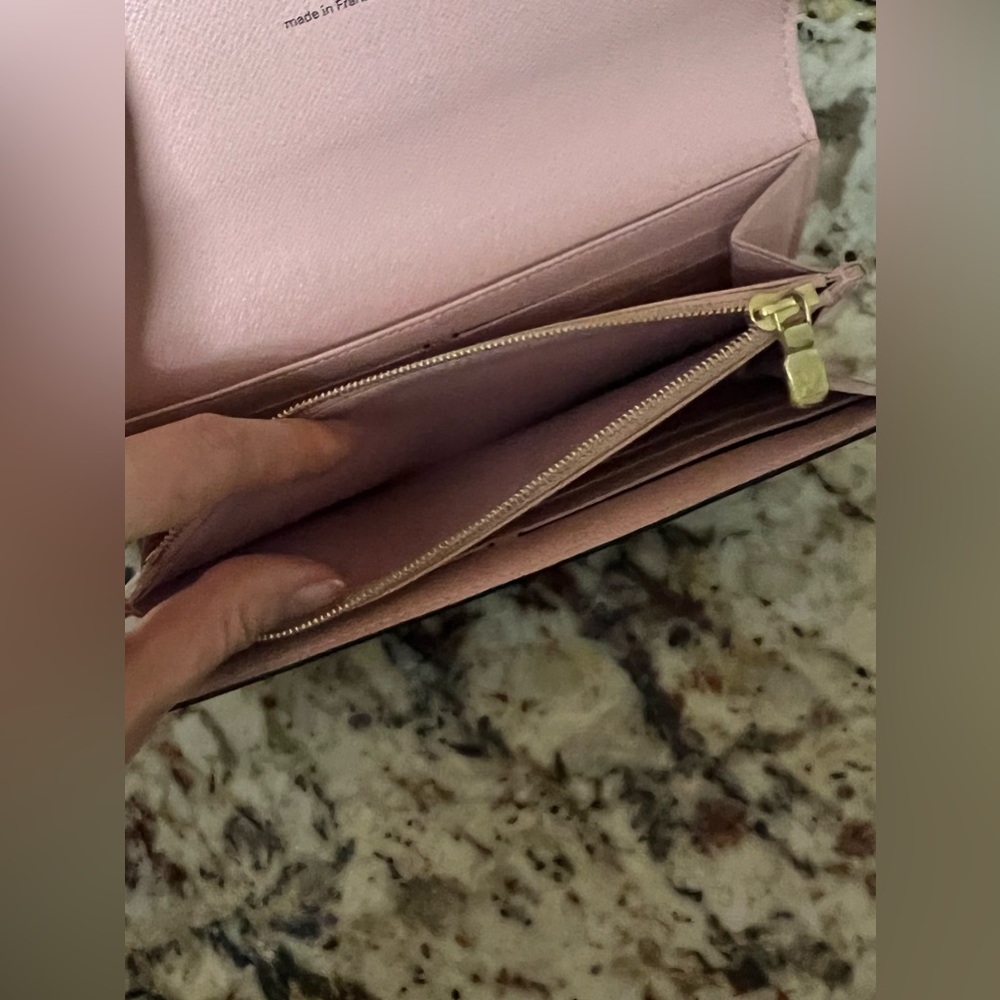 Louis Vuitton Sarah Wallet Rose Ballerine 2021 - Picture 11 of 13